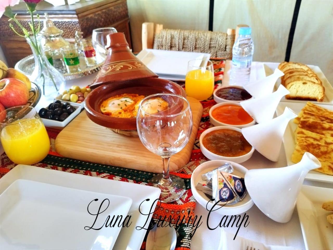 Hotel Luna Luxury Camp à Merzouga Extérieur photo