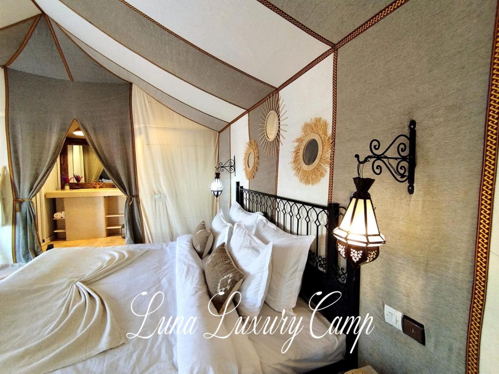 Hotel Luna Luxury Camp à Merzouga Extérieur photo